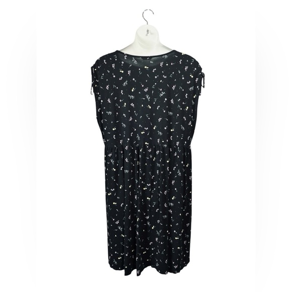 Penningtons, Sleeveless Printed Knit Dress, Plus Size 2X, Black - Picture 7 of 9